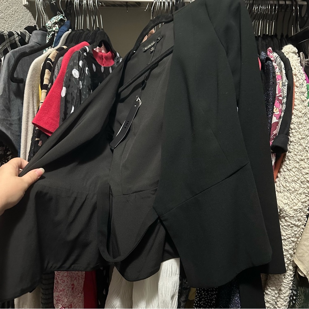Black Halo Apollo Two Piece Pant Suit Black - Picture 13 of 15